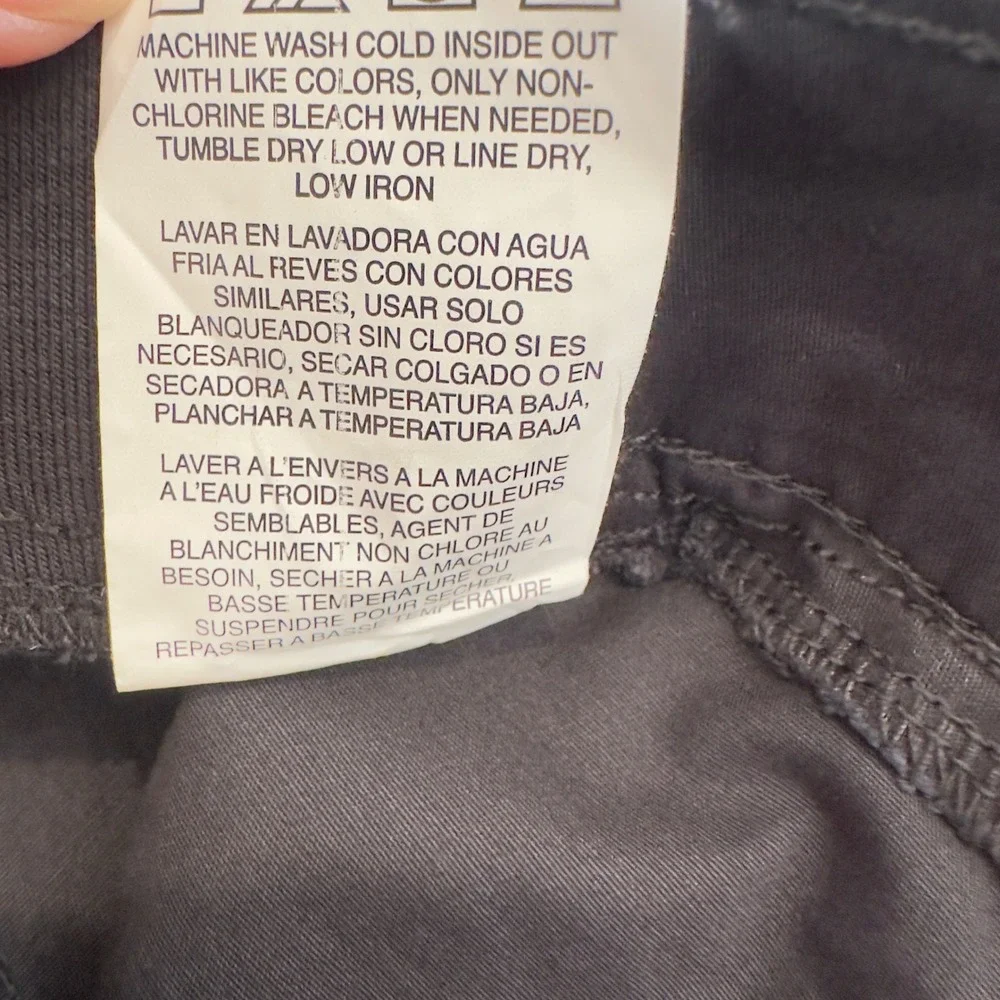 Lee Womens Flex-To-Go Bermuda Shorts Black Mid Rise Utility Size 10M 112346817